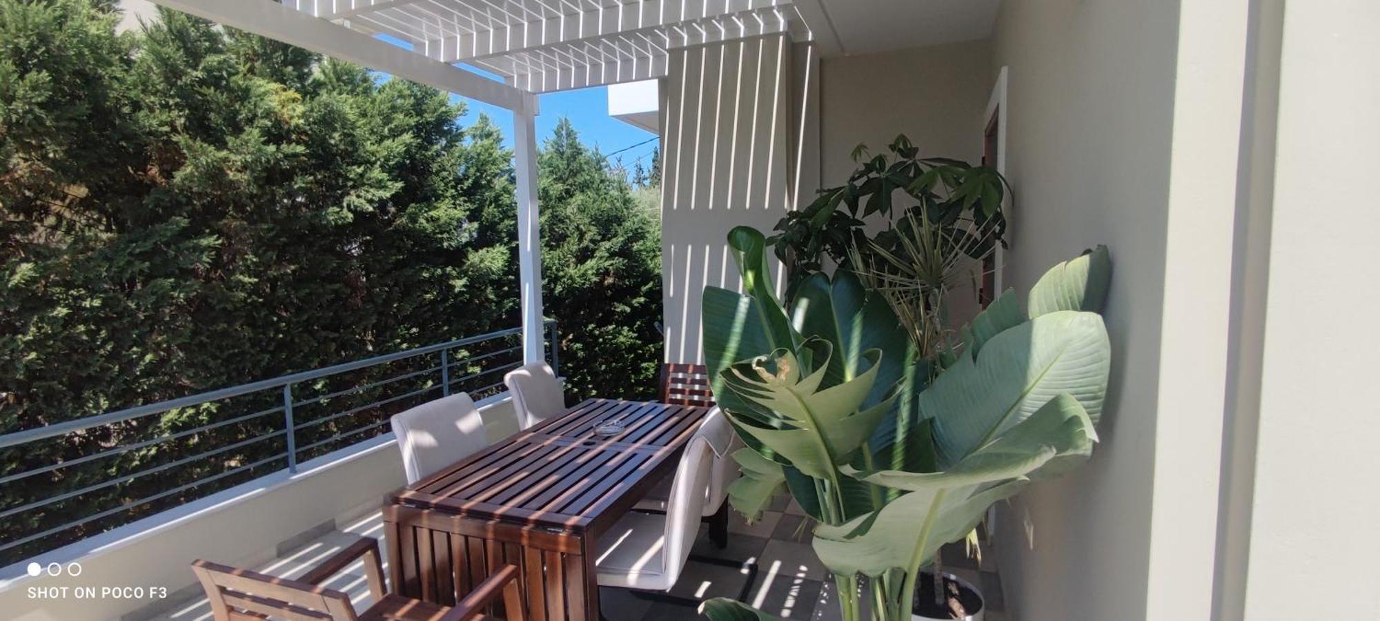 Villa The Bright House A Two-storey Maisonette In Loutraki (Corinthia)